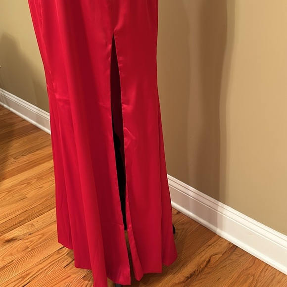 Runway  Maxi Dress Red Fire.  NWT. size L.  New Year, Cocktail, Wedding, Prom - Picture 7 of 15